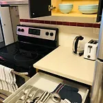 5Th Floor 1 Bedroom Condo With Parking